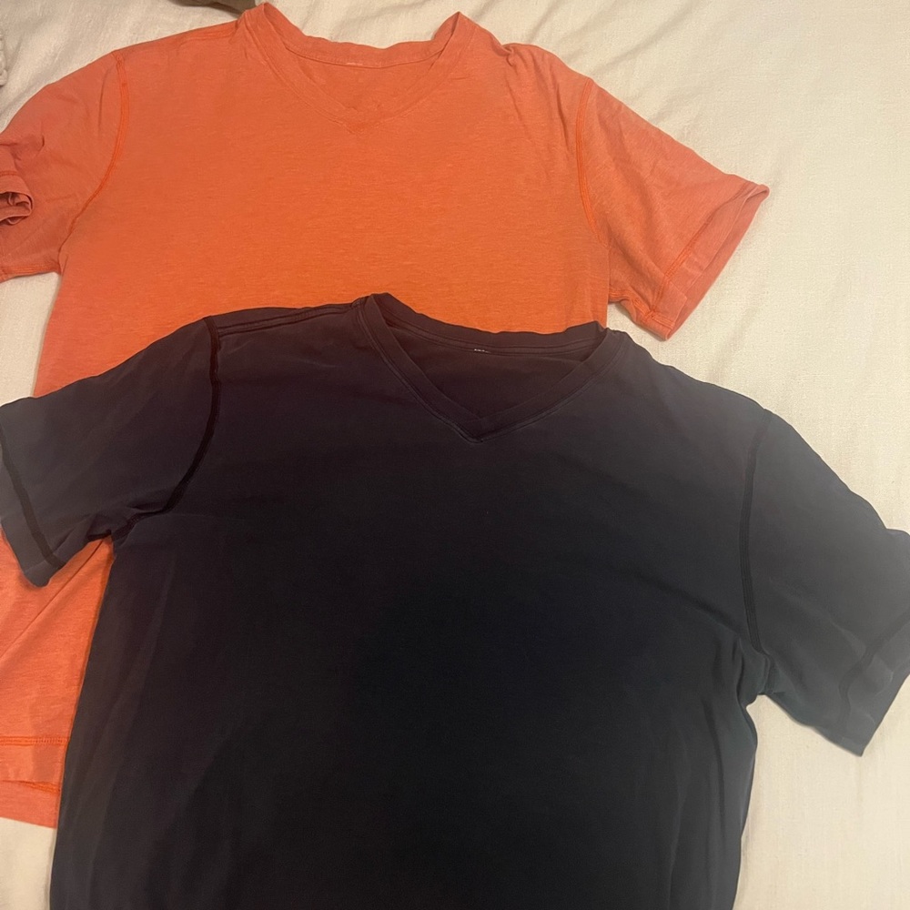 LuLu lemon V neck bundle